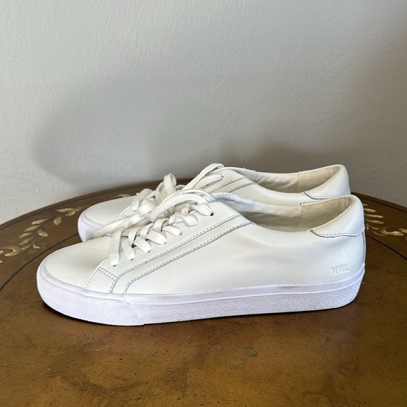 Madewell white leather sneakers - Picture 2 of 6